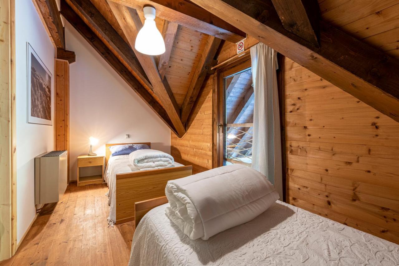 Camping & Caravan Zoncolan Оваро Екстер'єр фото