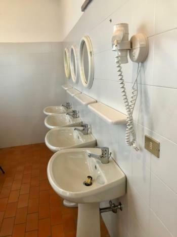 Camping & Caravan Zoncolan Оваро Екстер'єр фото